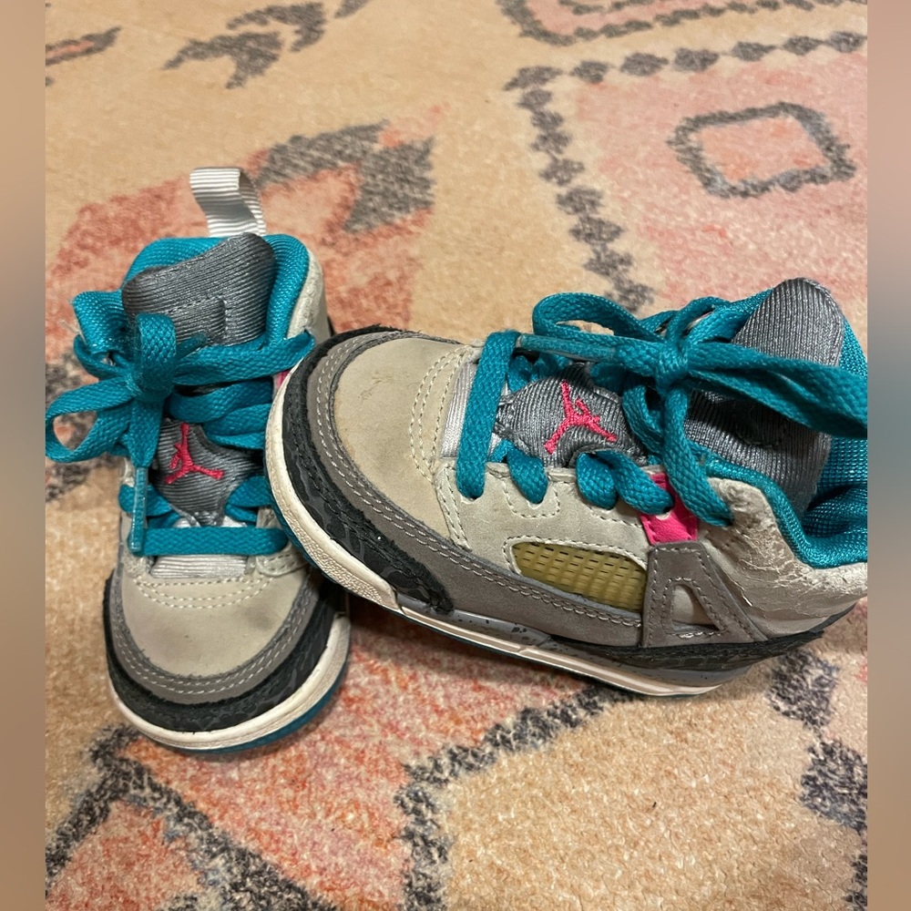 Toddler Jordans Spizike